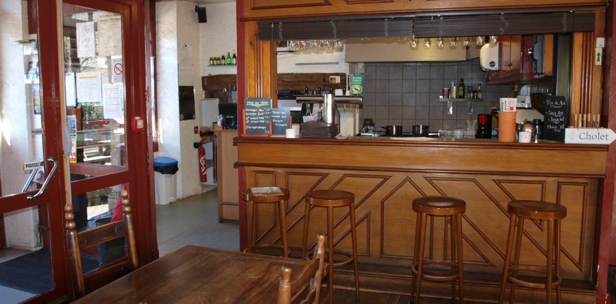 Les salles de Restaurants et les Dortoirs
